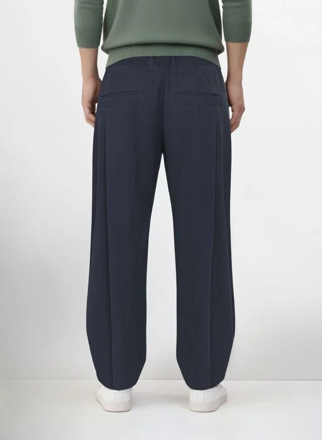 The Indian Garage Co Men Loose Fit Solid Cross Pocket Mid-Rise Trousers